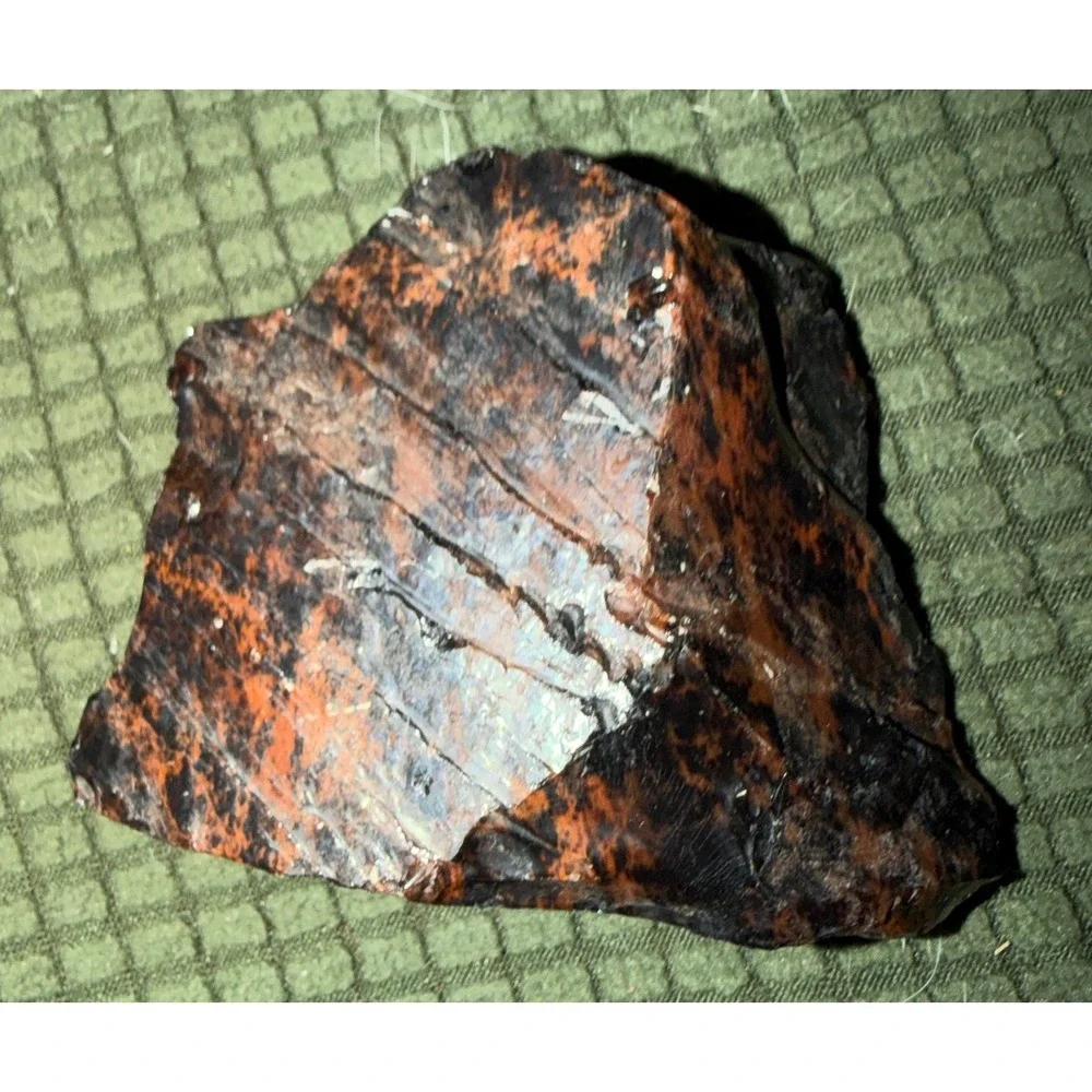 Mahogany Obsidian Raw Stone Unisex OS Black Red Excellent Volcanic Slab